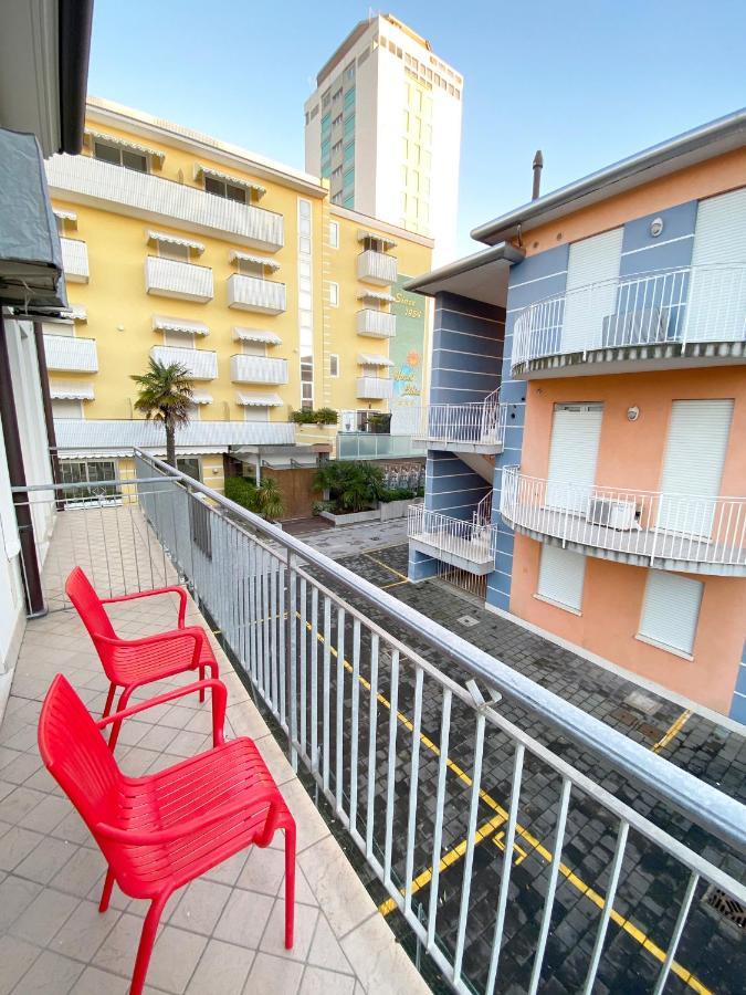 Dainese Apartments, Casa Abigail Лидо ди Йезоло Екстериор снимка